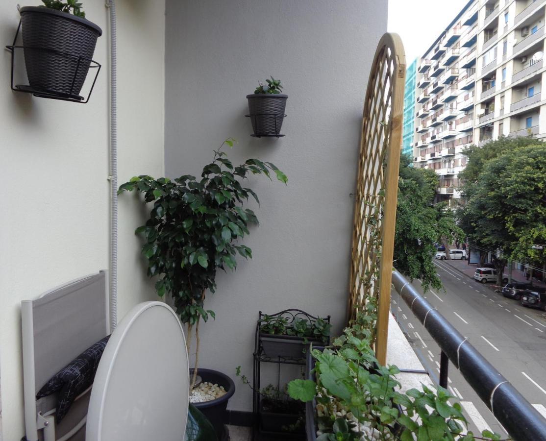 Chloe'S Rooms Cagliari Exterior foto