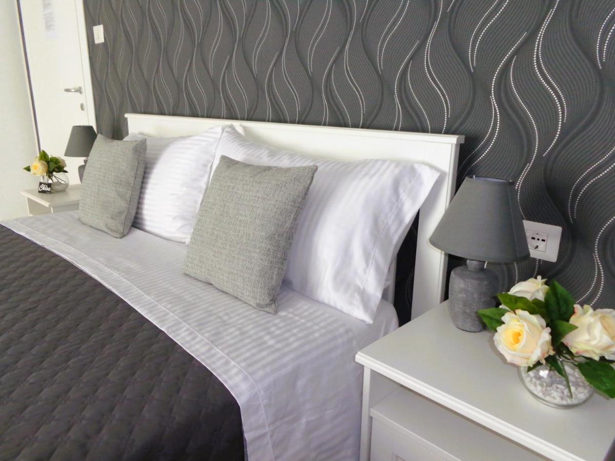 Chloe'S Rooms Cagliari Exterior foto